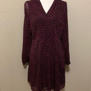 Tommy Hilfiger long sleeved dress-perfect for Winter parties ❄️🤍 Size 6